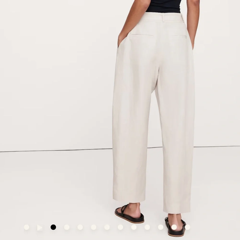 Banana Republic women’s barrel leg linen Pants - Picture 9 of 10